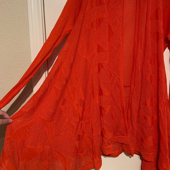 Exclusively Misook Sheer Cardigan Sweater - Picture 4 of 9